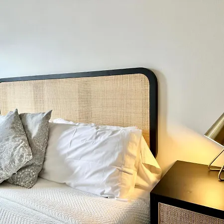 Center - Eaw Homes Appartement *
